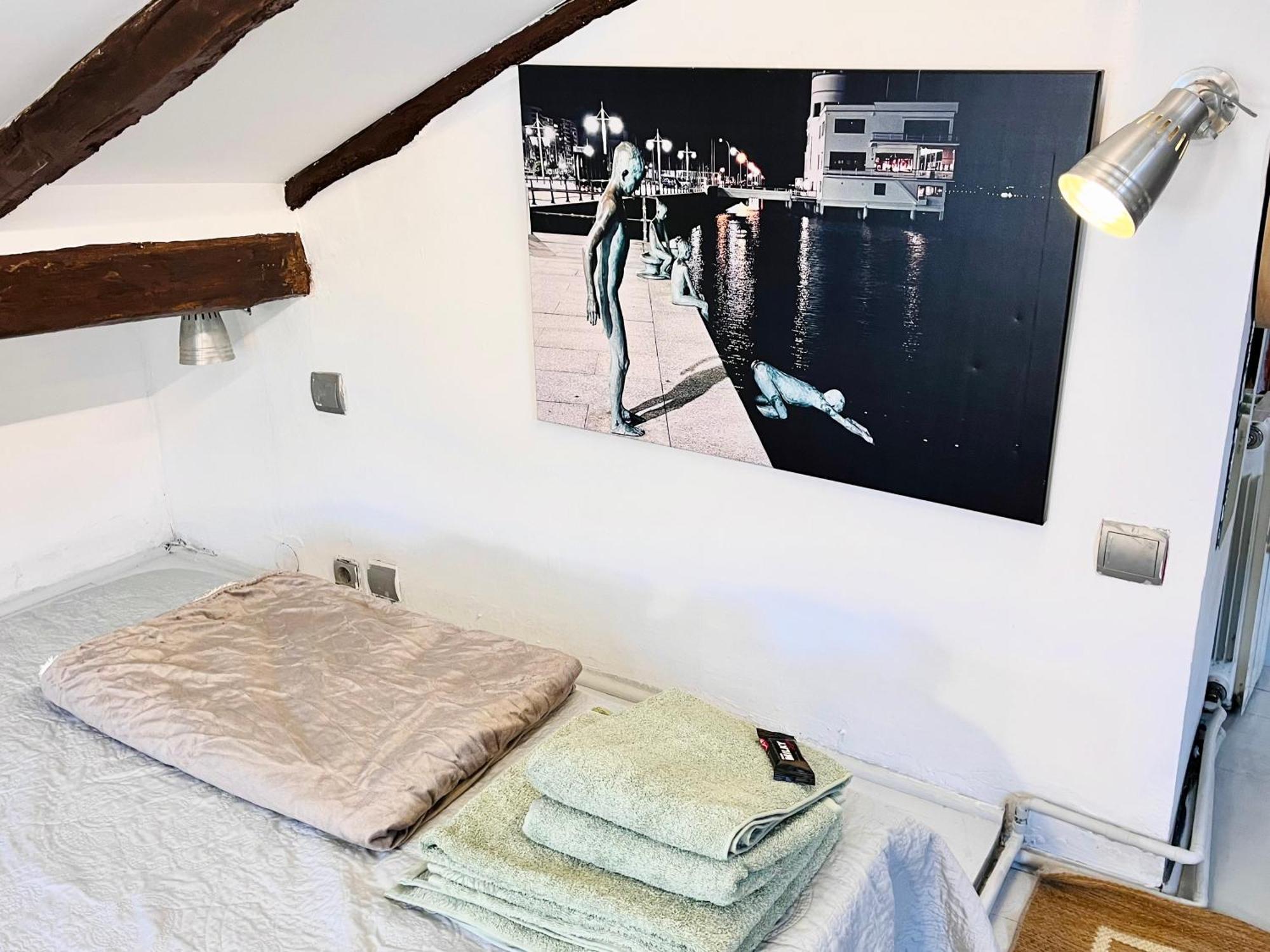 Loft Buhardilla En Perfecta Ubicacion Apartment Santander Bagian luar foto
